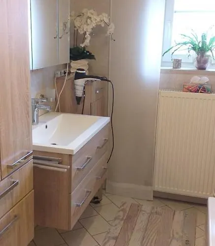 Bei Den Geissens Apartmán *